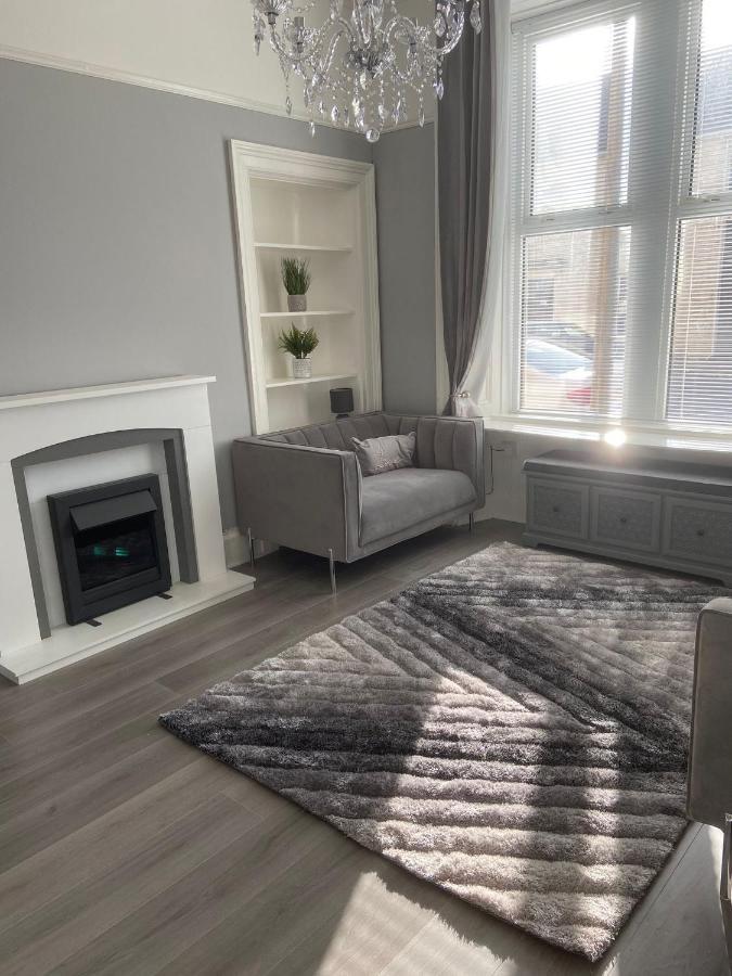 The Princess Flat, Helensburgh. Bagian luar foto